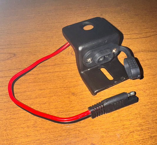 Auxiliary Power Port w/ On/Off Switch