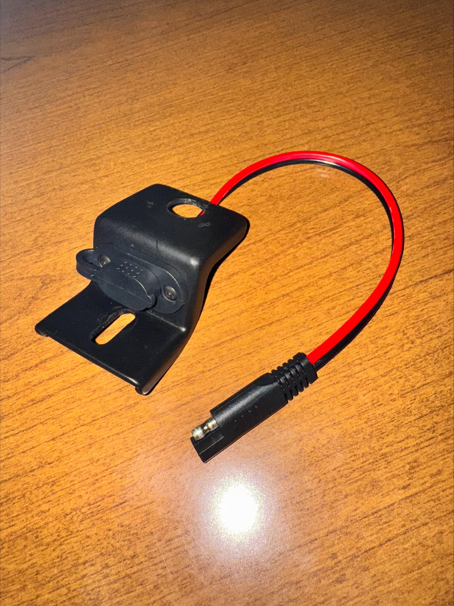 Auxiliary Power Port